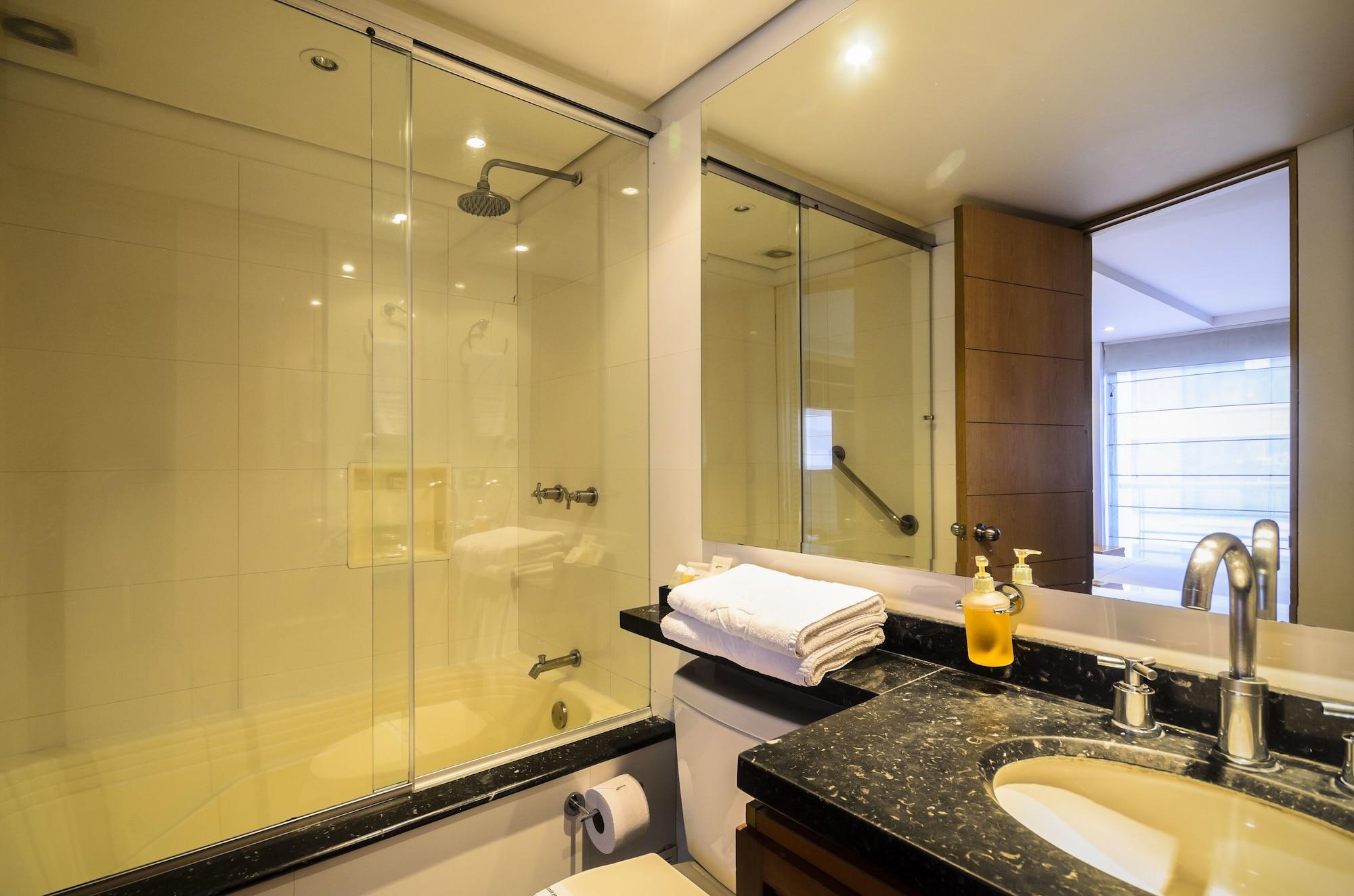 Travelers Obelisco Apartamentos Bogotá Eksteriør billede